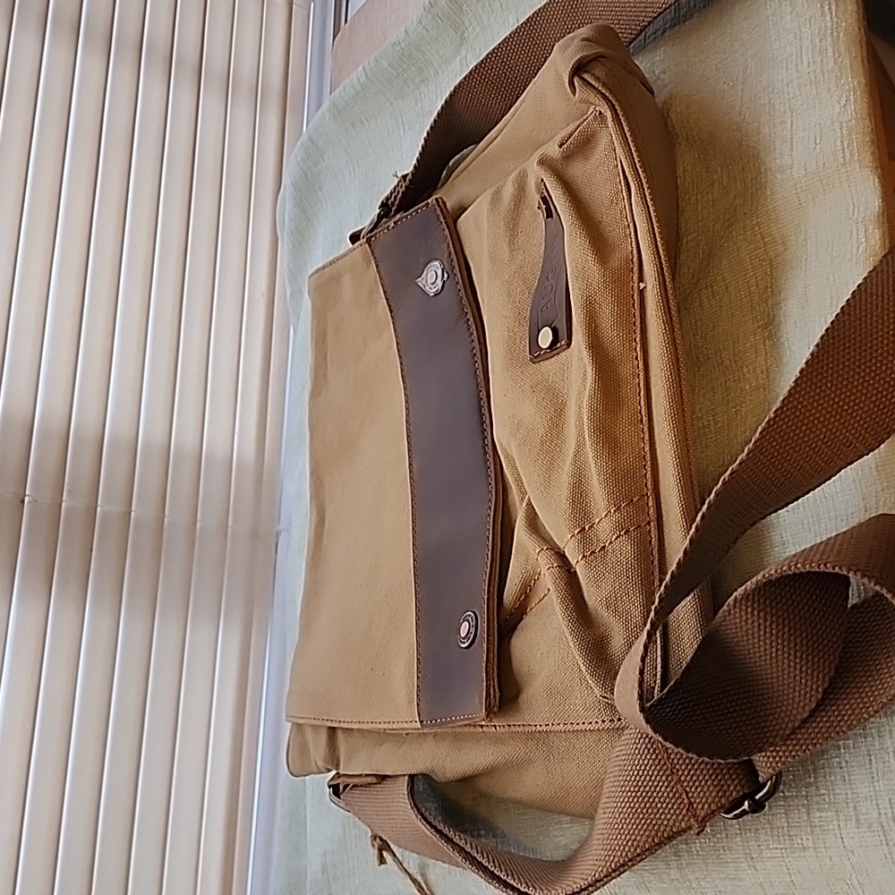 AUGUR KAHKI HANDBAG